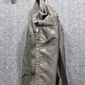 Lululemon Drishti Yoga Tote Olive Green Camo Yoga Mat Carrier Water Resistant